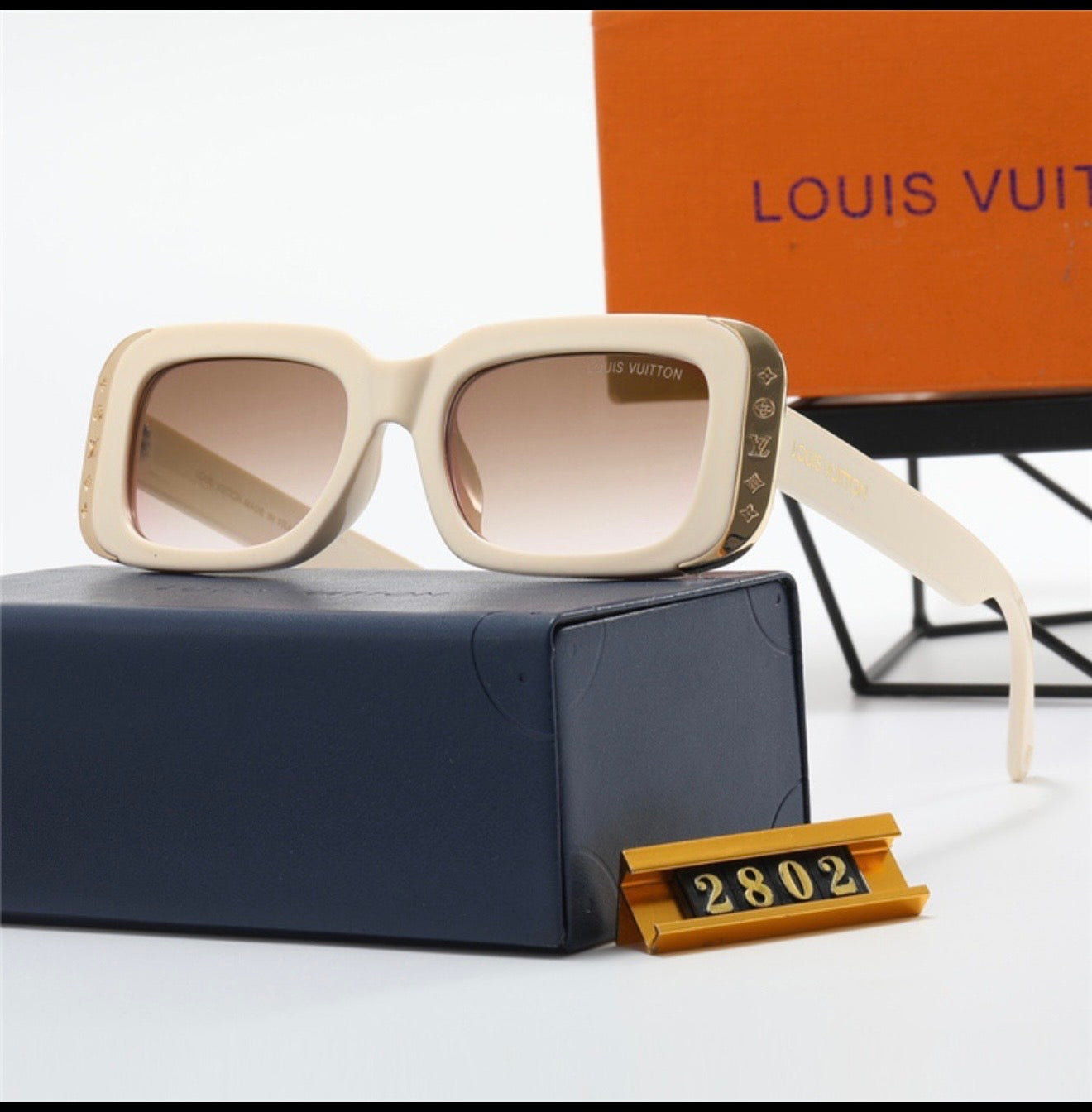 Lv shades